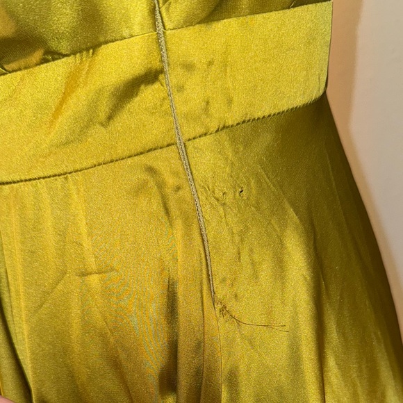 New Mac Duggal Size 2 Green 49141 ONE SHOULDER FLOWY Prom GOWN - Picture 5 of 10